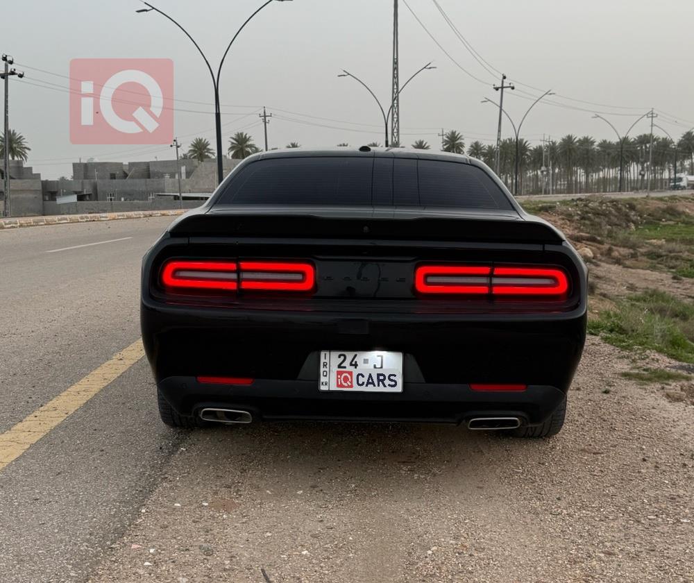 Dodge Challenger